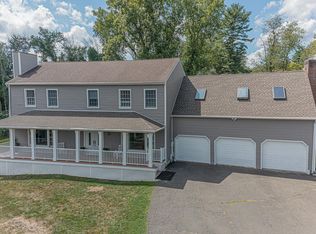 190 Shadow Lake Rd, Ridgefield, CT 06877