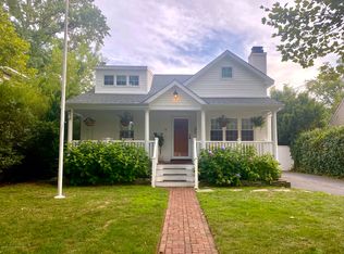 55 Rumson Pl, Little Silver, NJ 07739