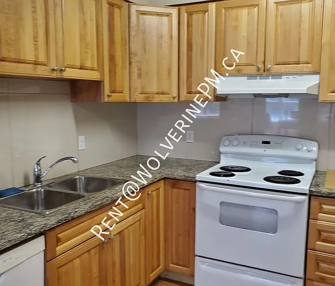 392 Albert St #103 — Photo 14