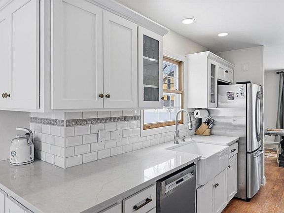 2nd image of 8055 Curtis Ln