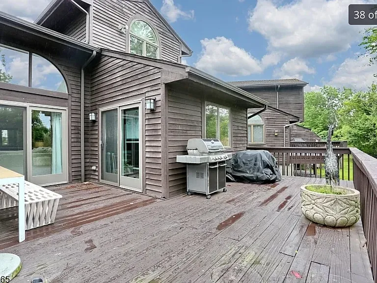 362 French Ct — Photo 24