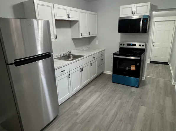 123 N Dupont St, Wilmington, DE 19805