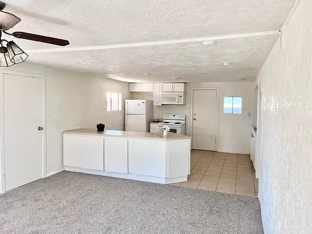 404 N Lincoln Ave — Photo 3