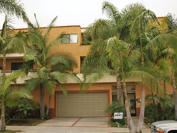 3rd image of 1029 Mira Mar Ave APT 12