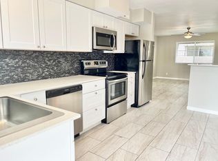 3024 N 39th St APT 15, Phoenix, AZ 85018