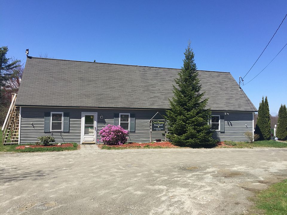 Conveniently located in a quiet setting just off the Christian Ridge Road in Ellsworth