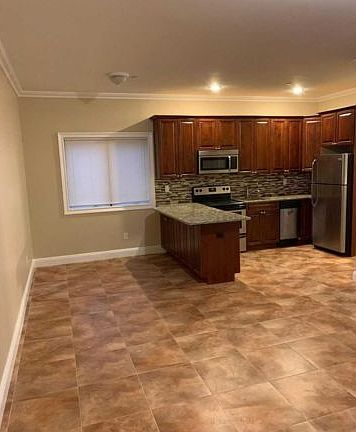 5th image of 289 Post Ave APT 305