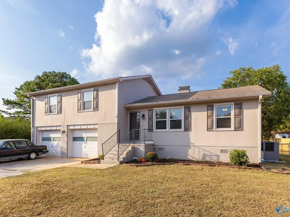 2204 Villaret Dr SW, Huntsville, AL 35803
