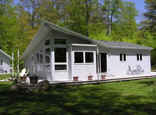 418 Johnson Dr, Washington Island, WI 54246