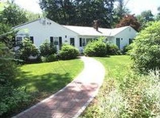 124 Parker Rd, Framingham, MA 01702