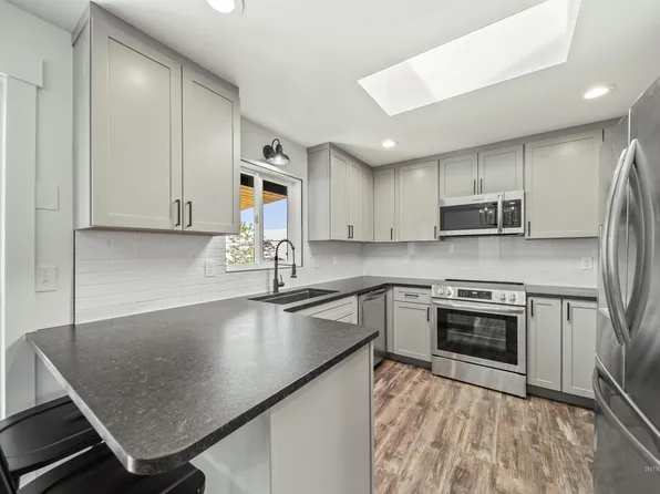 838 Stewart Ave, Lewiston, ID 83501