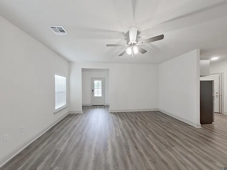17647 Carlisle Ave — Photo 5