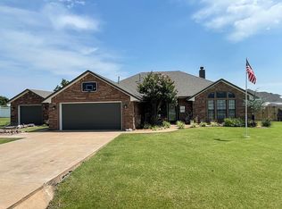 29 NW Havenshire Cir, Lawton, OK 73505