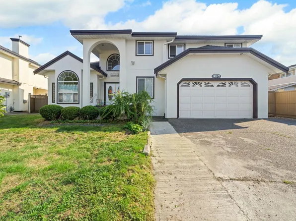 13356 59th Ave, Surrey, BC V3X 2N7
