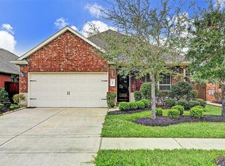 606 Sabinal St, Webster, TX 77598