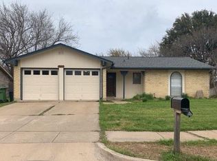 7217 Edinburg Dr, North Richland Hills, TX 76182