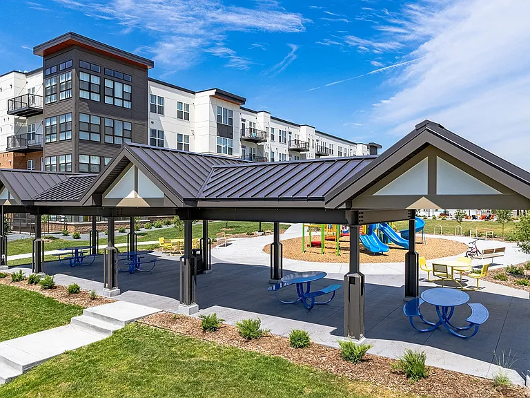 The Oasis at Twin Lakes — Photo 31