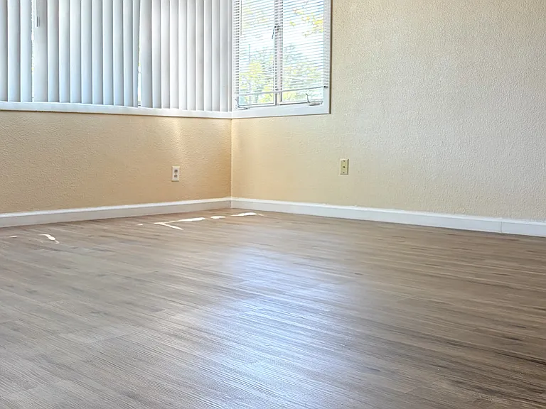 2511 N St #7 — Photo 2