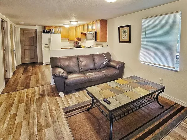 1015 Pecan Ave, Sanford, FL 32771