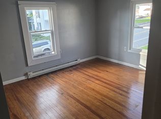 5472 Main St APT 201, Stephens City, VA 22655