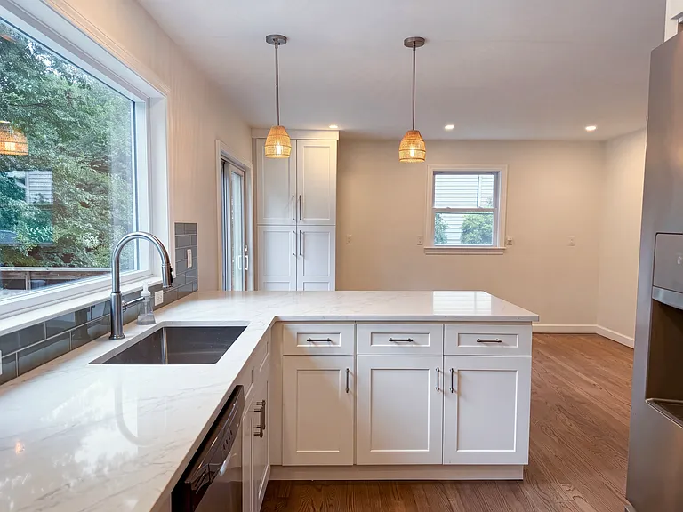 104 Carlson Dr — Photo 12