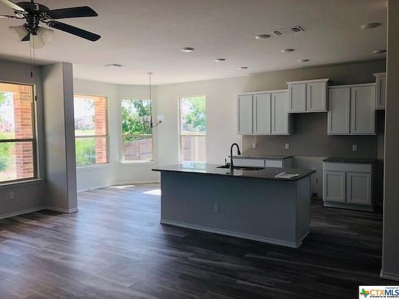 4th image of 6135 Ambrose Cir
