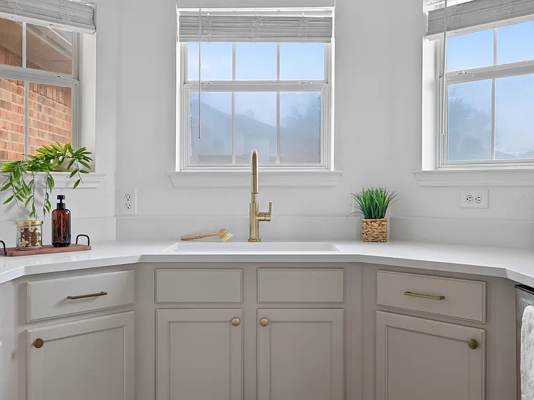 16517 Trevin Cv — Photo 11