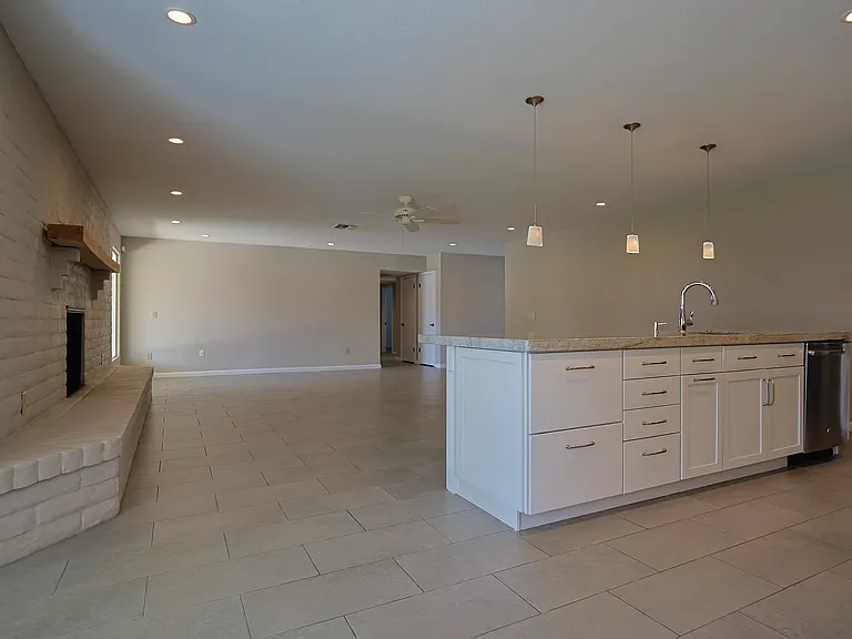 6722 S Martin Ln — Photo 15