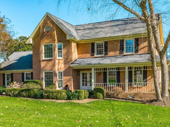 1561 Oxford Ct, Gallatin, TN 37066