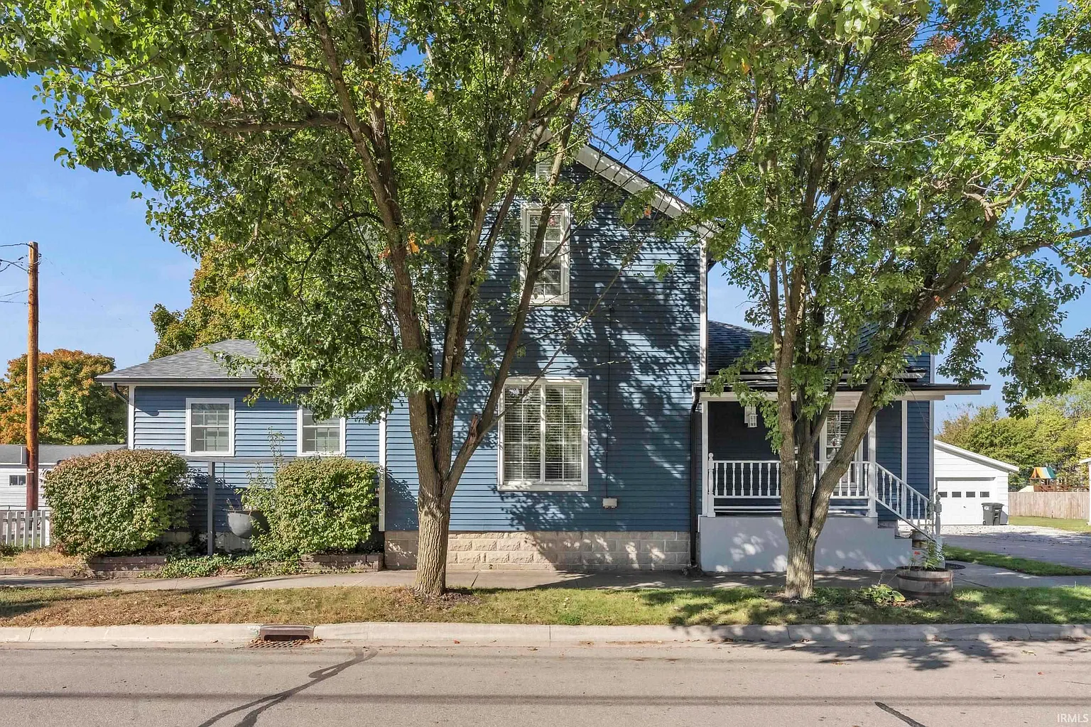 417 N Park Ave photo 1
