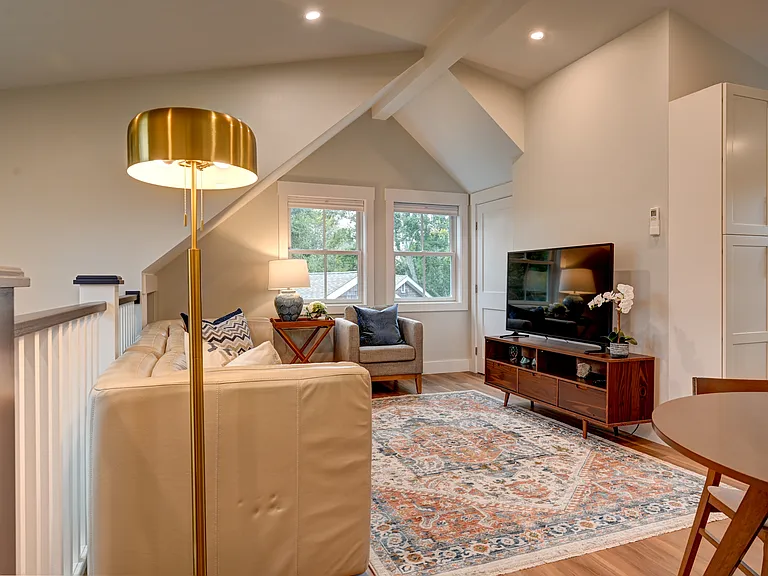 5 Key Ct #B — Photo 9