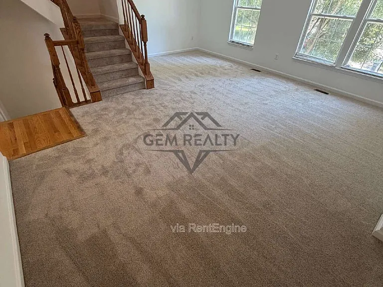 4710 Turnberry Dr — Photo 24