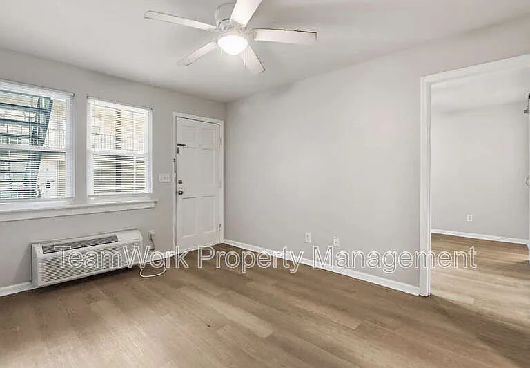 2107 Rondo St #107 — Photo 8