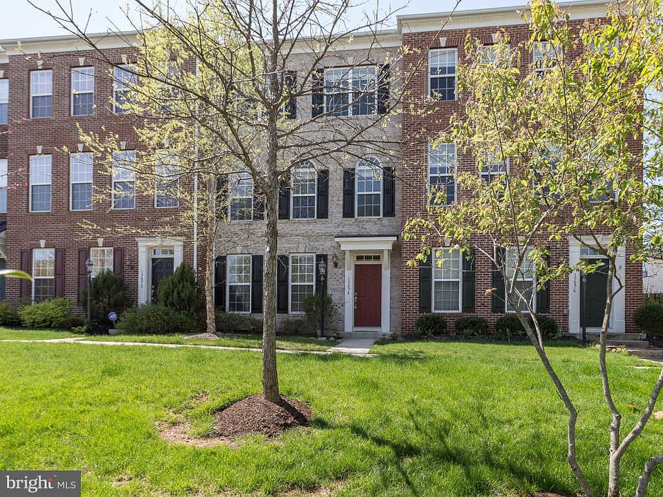 1st image of 15874 Mackenzie Manor Dr