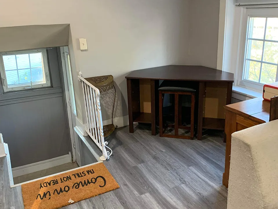 519 W Delavan Ave #2