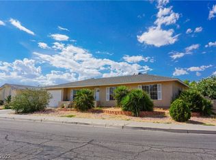 4720 E Rochelle Ave, Las Vegas, NV 89121