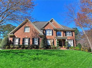 16332 New Providence Ln, Charlotte, NC 28277