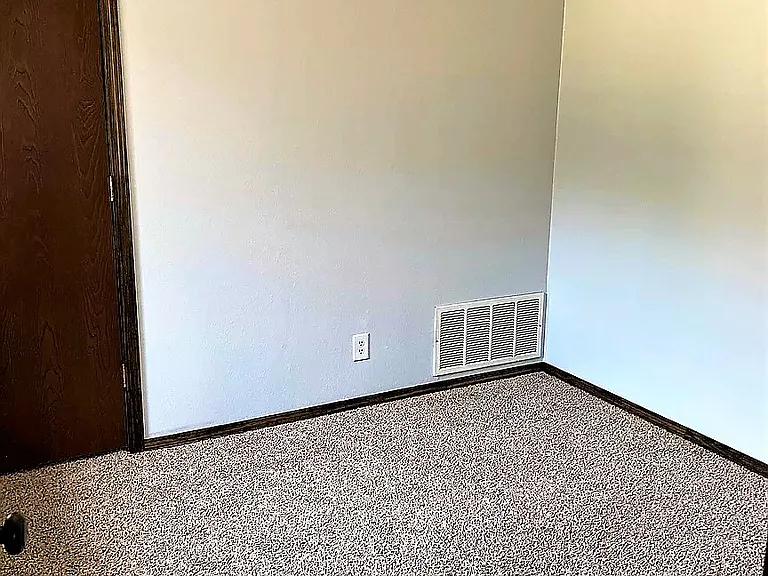 4004 Southport Dr — Photo 11