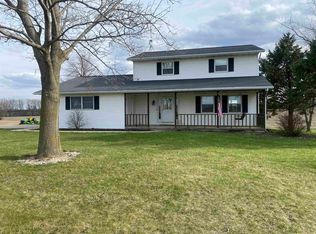 12485 W Goldmine Rd, Pearl City, IL 61062