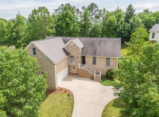 274 Beech Ridge Rd, Thomasville, NC 27360