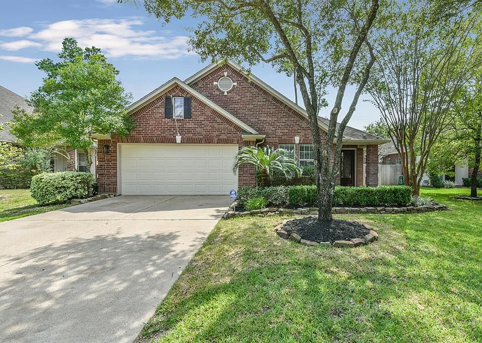 1st image of 15723 Chapel Lake Dr