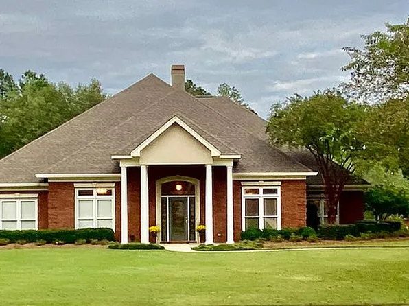 680 Towne Lake Dr, Montgomery, AL 36117