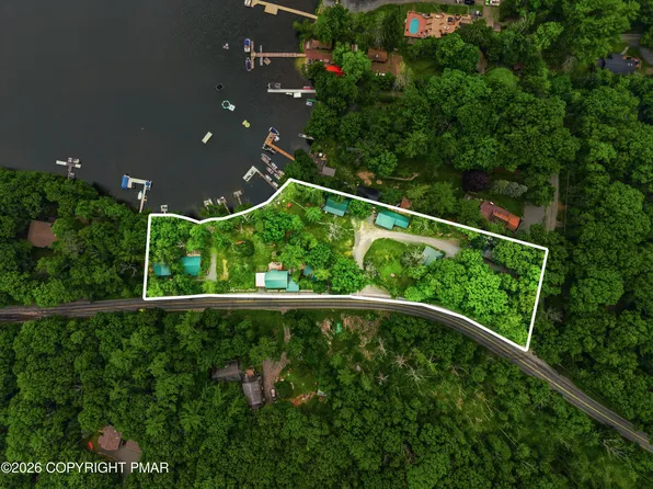 271 Route 390, Tafton, PA 18464