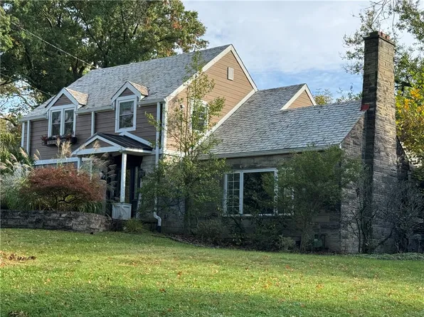 816 Woodland Ave, Oakmont, PA 15139