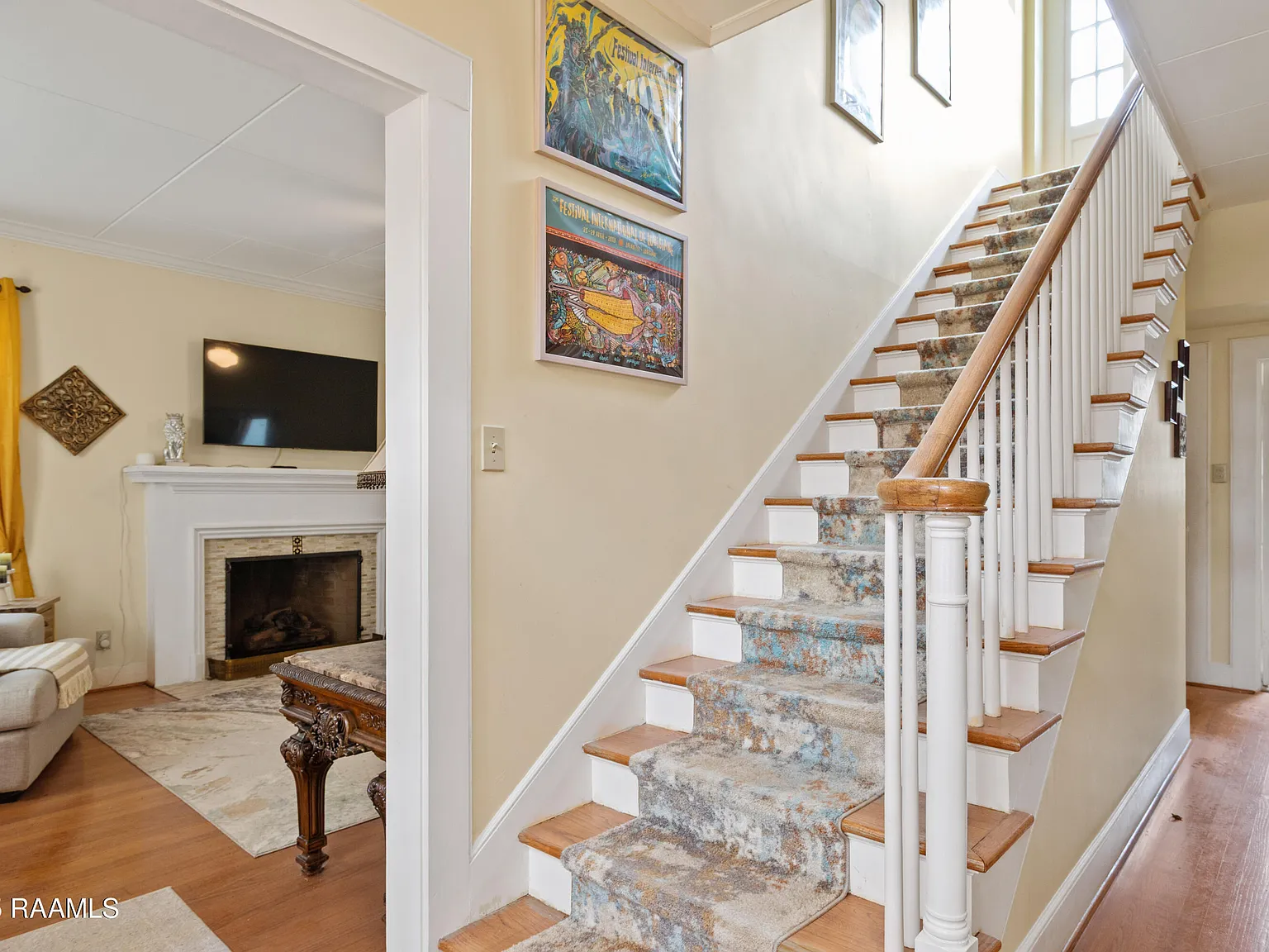 3 bed, 1.5 bath, 1796 sqft, $2,300 — Photo 2