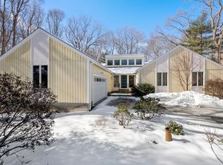11 Circle Way, Sharon, MA 02067