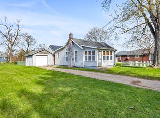 526 Barrett Ave, Jackson, MI