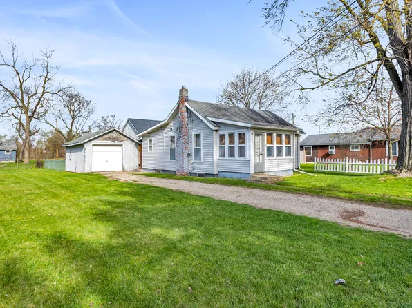 526 Barrett Ave, Jackson, MI 49202