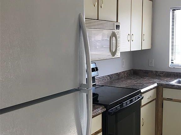5th image of 3561 Forest Branch Dr APT D