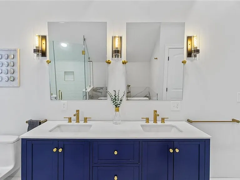 11 Sunshine Ct — Photo 15